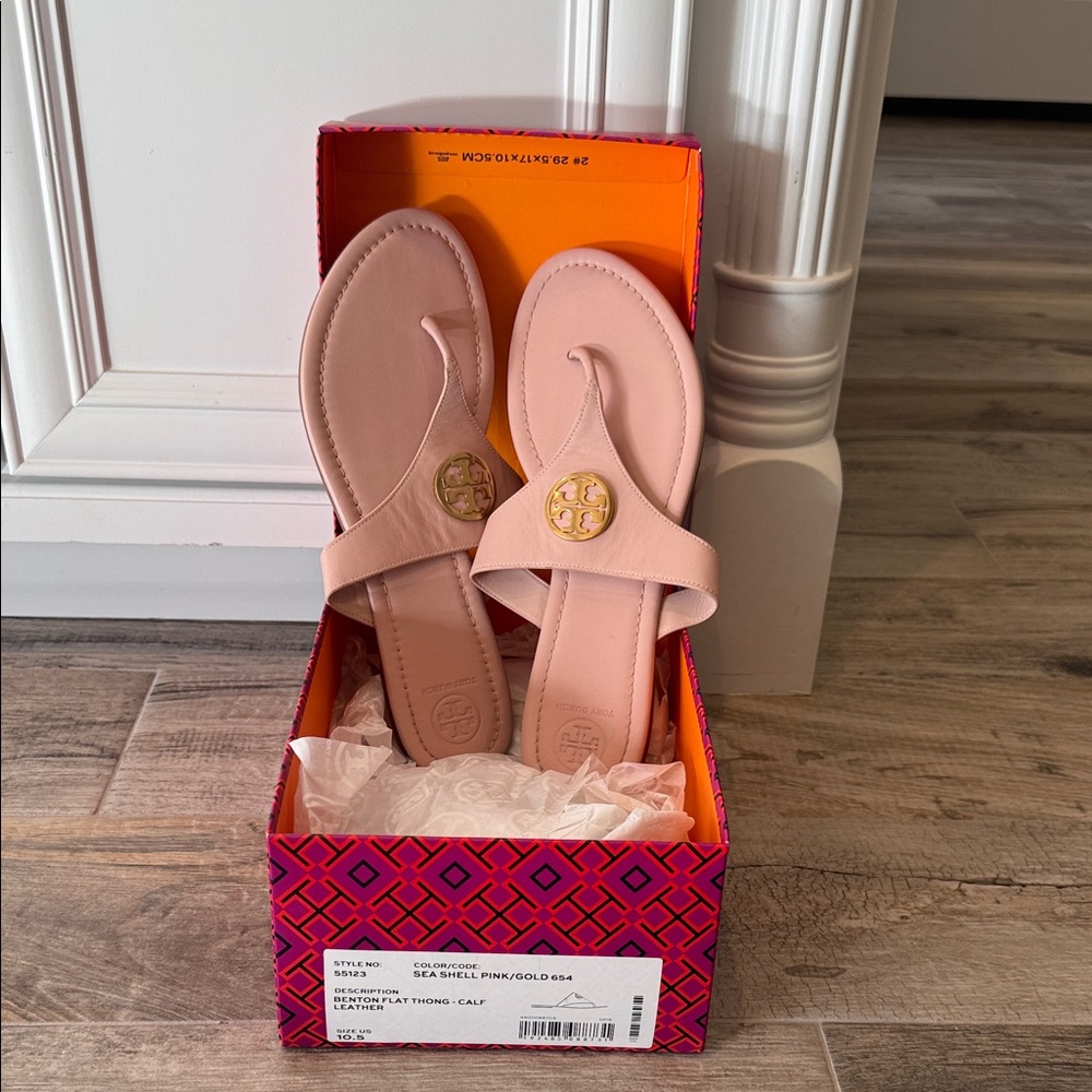 Tory Burch-Benton Flat Thong-Sea Shell Pink/Gold-Size 10.5 -Great condition - Picture 3 of 10